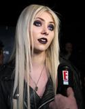 Taylor Momsen テイラー・モムセン