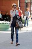 th_38479_Preppie_-_Sara_Paxton_at_Anastasia_Salon_-_Jan._7_2010_228_122_1015lo.JPG