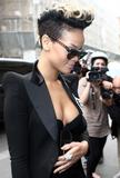 th_97965_rihanna_balmain_pret_a_porter_show_tikipeter_celebritycity_018_122_1111lo.jpg