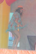 http://img184.imagevenue.com/loc1174/th_16256_jessica65_123_1174lo.JPG