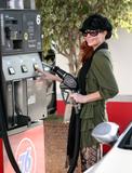 th_62201_celebrity-paradise.com-The_Elder-Phoebe_Price_2010-01-06_-_Gets_Gas_And_A_Lottery_Ticket_in_Beverly_Hills_745_122_655lo.jpg