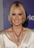 th_20700_AshleyTisdale_Instyle_Warner_Bros_GG_afterparty_04_122_701lo.jpg