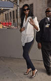 th_02994_celebrity_paradise.com_TheElder_JessicaWhite2011_04_25_outsideMadisonSquareGardeninNewYork10_122_931lo.jpg