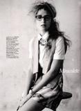 th_66226_MarieClaireBrasil_Setembro2009_Manoelaew_Rhaisabatista_phFabioSarraff_04_122_956lo.jpg