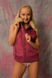Lucie 17223 l1g8r9udr3