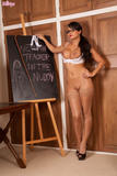 Sasha-The-Nudey-Professor-i0imxcjb7r.jpg